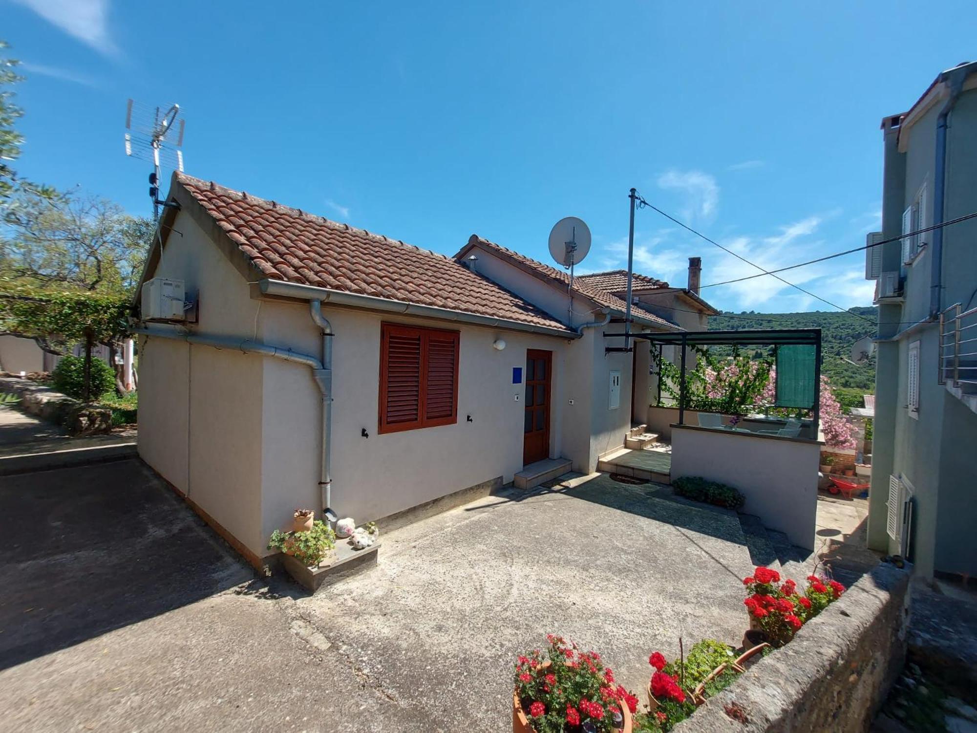 Apartmani Bugenvilija Brbinj 外观 照片